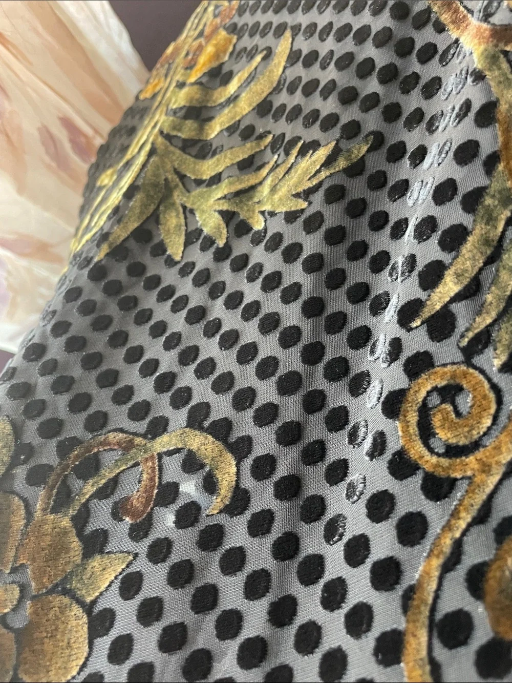 VTG CANDY CAPRICE SILK VELVET BURNOUT SCARF